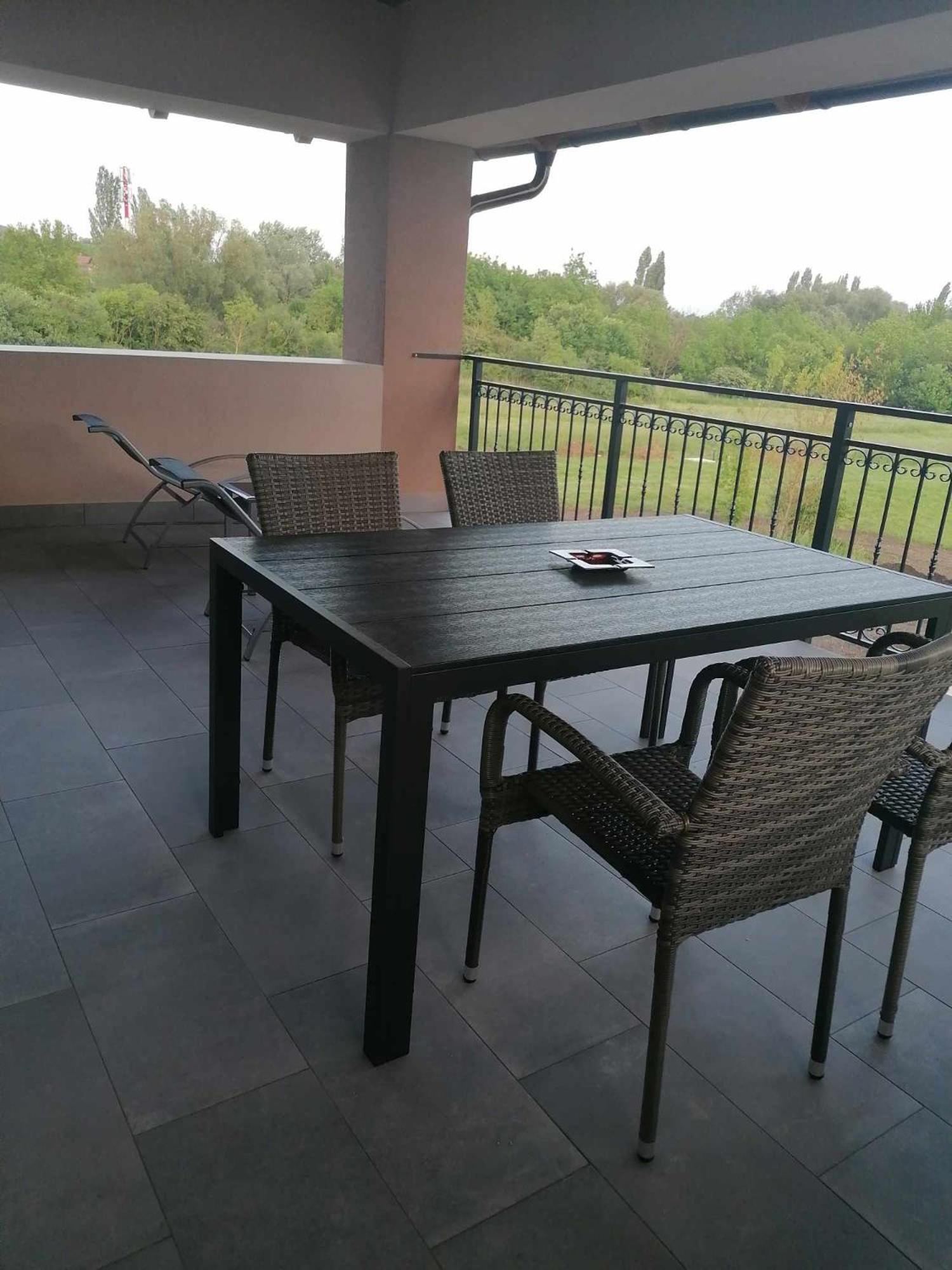גיינסדיאס Villa Leona מראה חיצוני תמונה